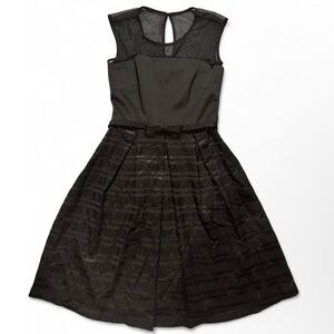 Taylor Elegant Black Midi Dress